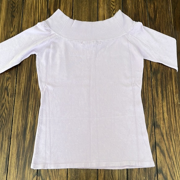Jalouze lilac off the shoulder 3/4 sleeve sweater - Picture 2 of 10